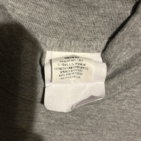 Vintage U.S. Army PT Physical Fitness Uniform Turtleneck Shirt United States - Picture 4 of 6